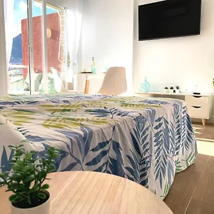 https://benalmadena-bolboreta-studio.es-andalucia.com